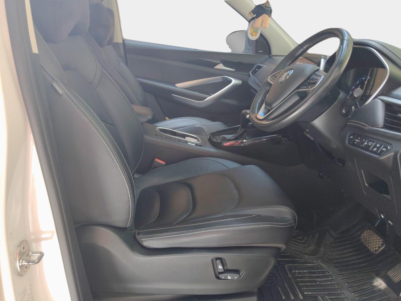 2020 MG HECTOR SHARP 1.5 DCT PETROL DUAL TONE, Petrol, Automatic, 45,333 km, interior