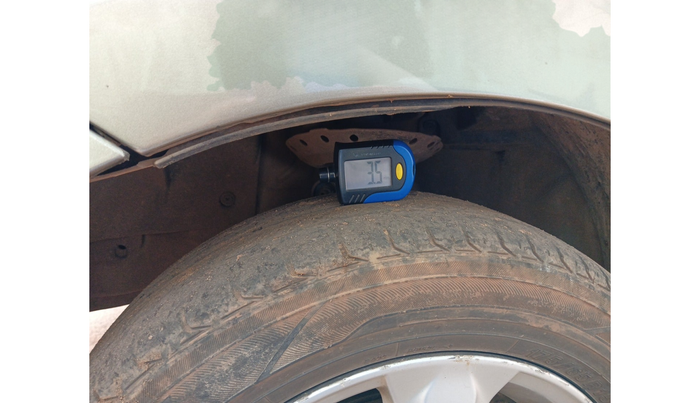 2010 Honda City 1.5L I-VTEC V MT, Petrol, Manual, 1,02,270 km, tyre