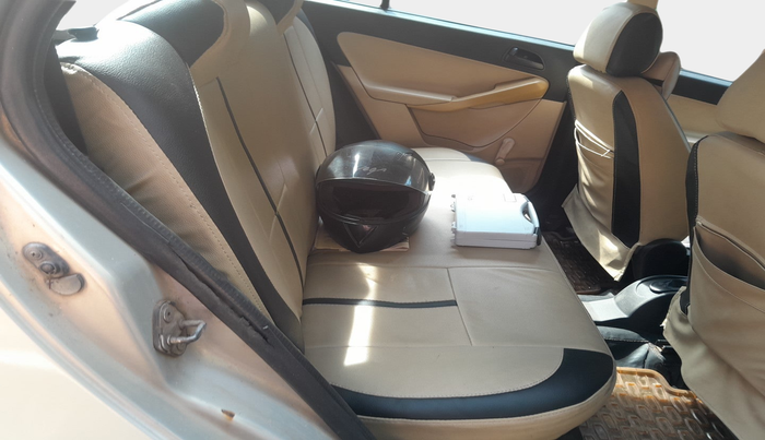 2011 Tata Indica Vista TERRA TDI, Diesel, Manual, 1,87,258 km, interior