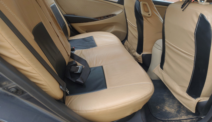 2015 Hyundai Verna FLUIDIC 1.6 CRDI S 4S, Diesel, Manual, 70,337 km, interior