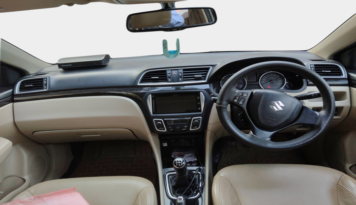 2017 Maruti Ciaz ALPHA DIESEL 1.3, Diesel, Manual, 66,254 km, interior