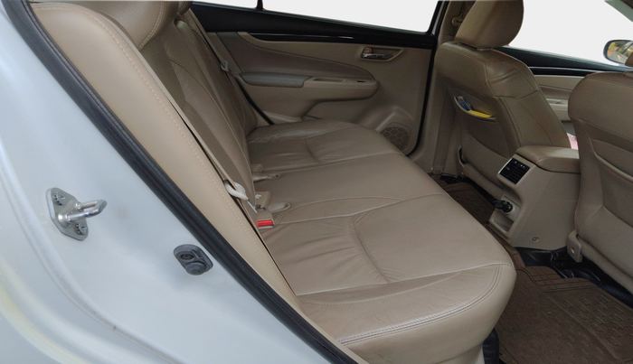 2017 Maruti Ciaz ALPHA DIESEL 1.3, Diesel, Manual, 66,254 km, interior