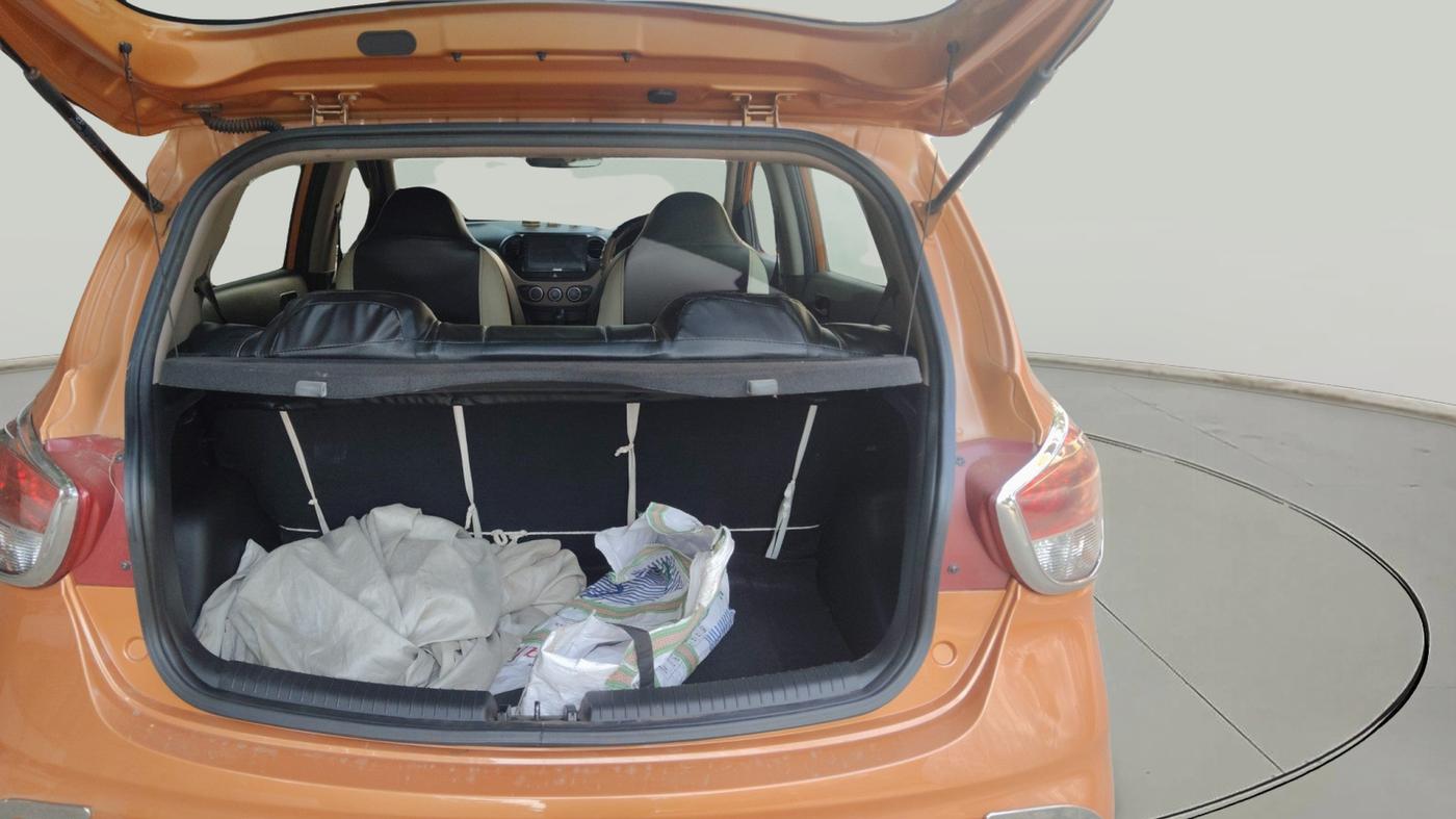 2017 Hyundai Grand i10 MAGNA AT 1.2 KAPPA VTVT, Petrol, Automatic, 36,331 km, exterior