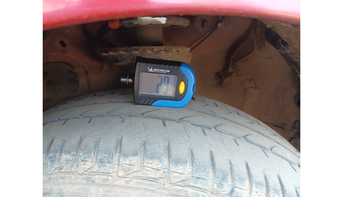 2016 Hyundai Elite i20 ASTA 1.2, Petrol, Manual, 1,18,653 km, tyre