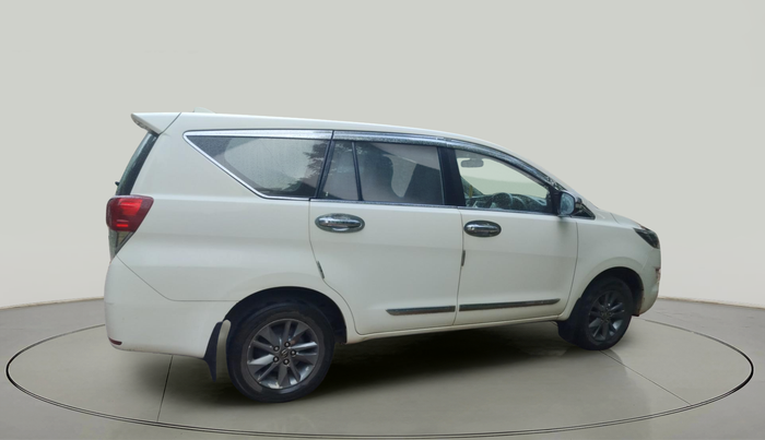 2016 Toyota Innova Crysta 2.4 G 7 STR, Diesel, Manual, 95,006 km, exterior