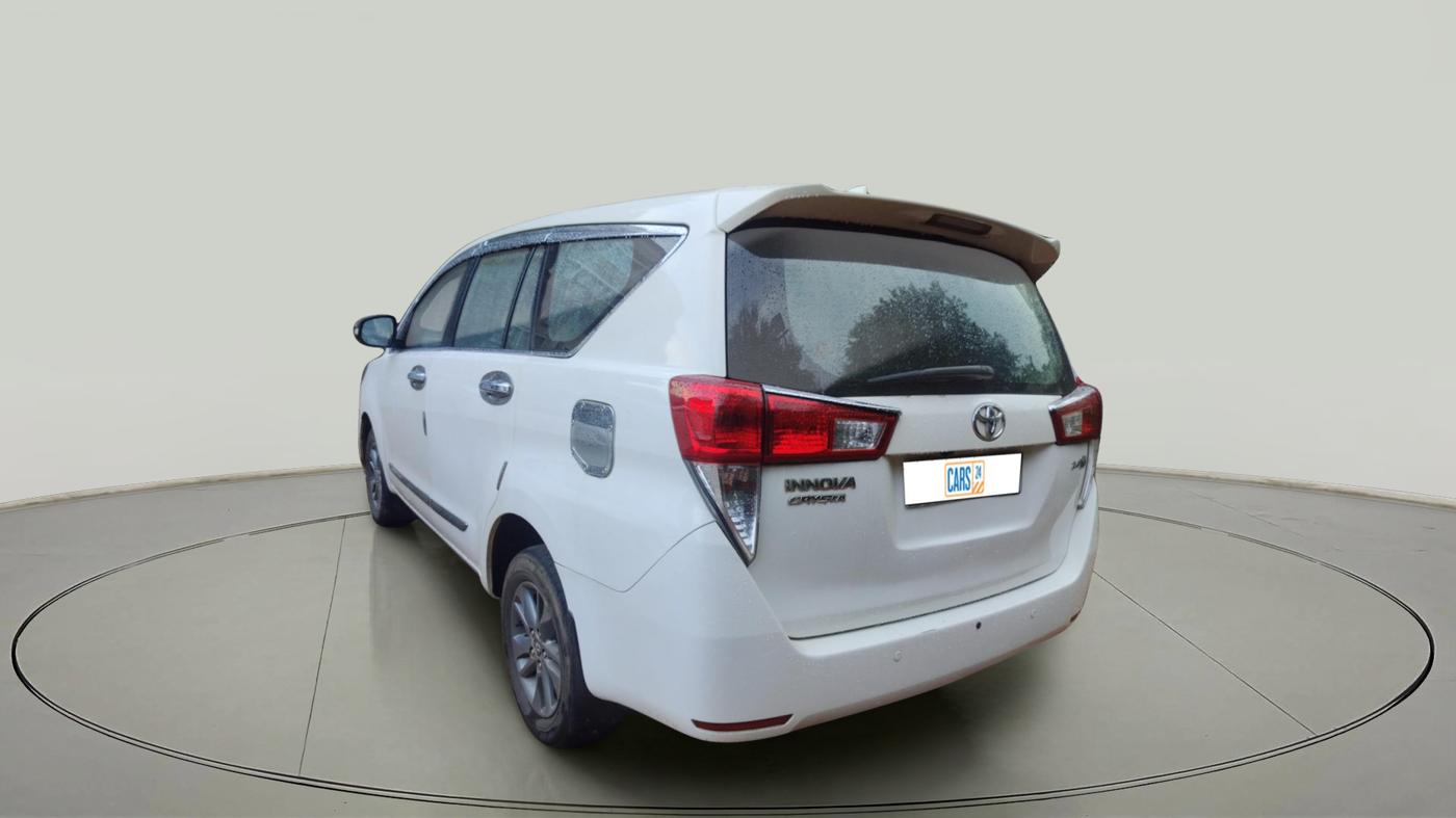 2016 Toyota Innova Crysta 2.4 G 7 STR, Diesel, Manual, 95,006 km, exterior