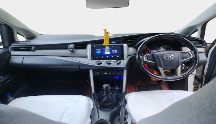 2016 Toyota Innova Crysta 2.4 G 7 STR, Diesel, Manual, 95,006 km, interior