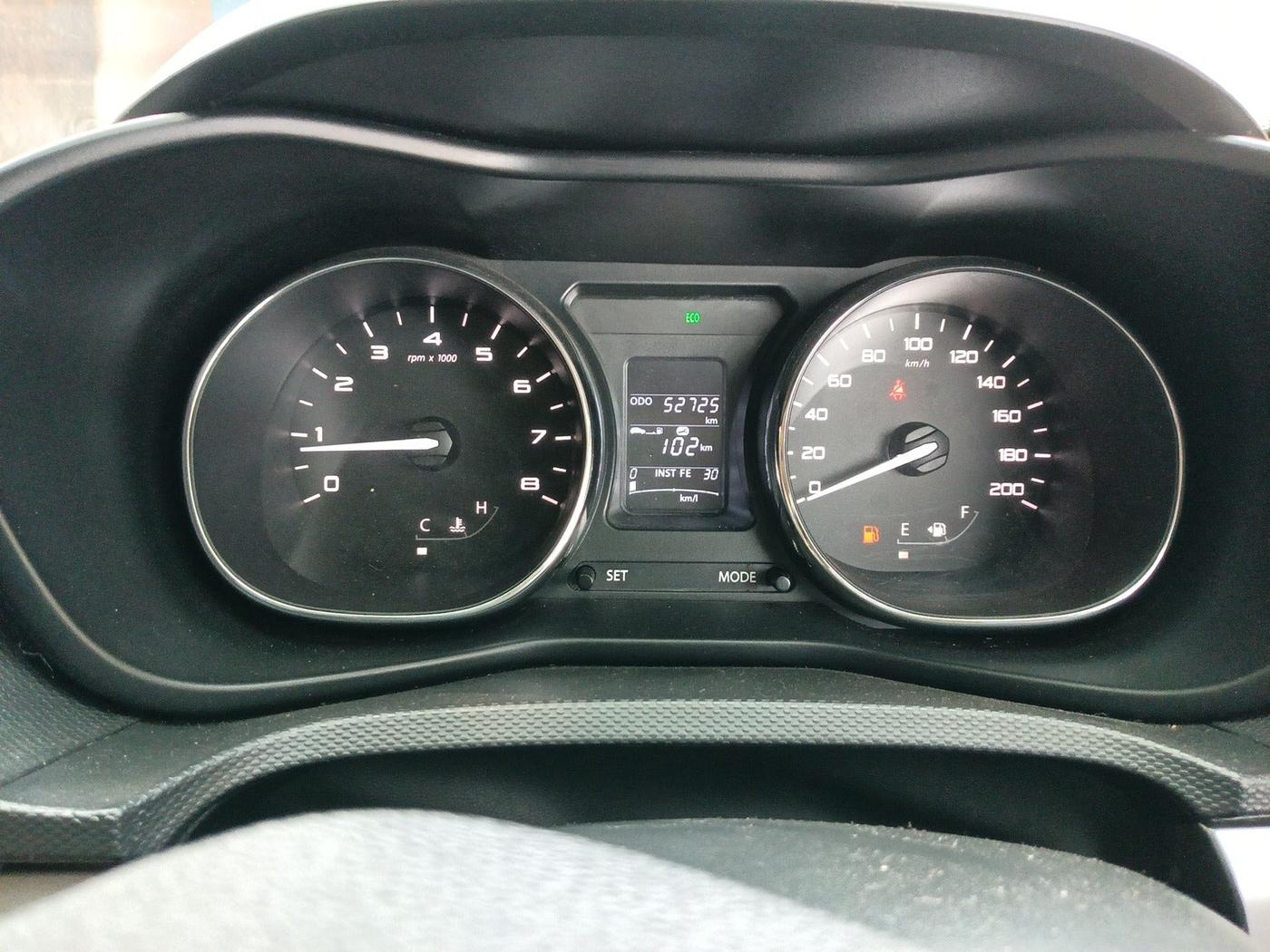 2018 Tata NEXON XZ PLUS DIESEL, Diesel, Manual, 52,725 km, interior