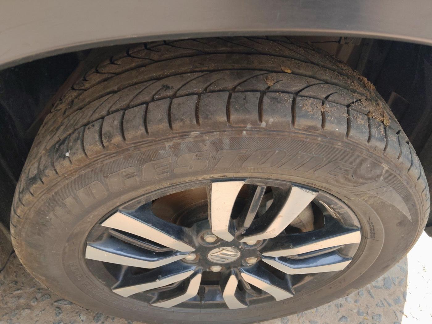 2016 Maruti Vitara Brezza VDI (O), Diesel, Manual, 77,852 km, tyre