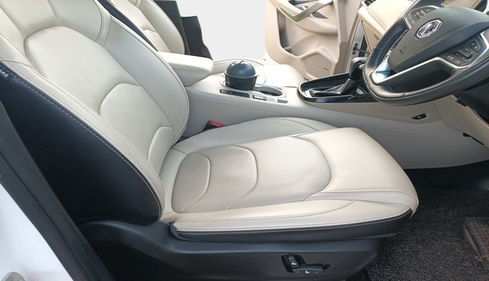 2022 MG HECTOR SHARP 1.5 PETROL CVT, Petrol, Automatic, 17,483 km, interior