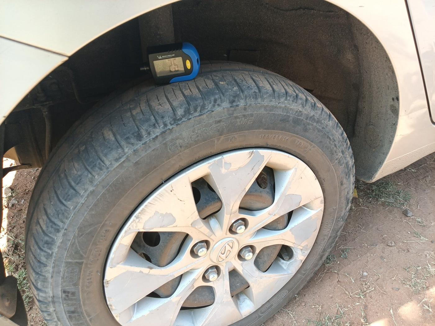 2014 Hyundai Xcent S 1.2, Petrol, Manual, 85,603 km, tyre