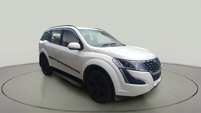 2016 Mahindra XUV500 W10, Diesel, Manual, 1,48,884 km, exterior
