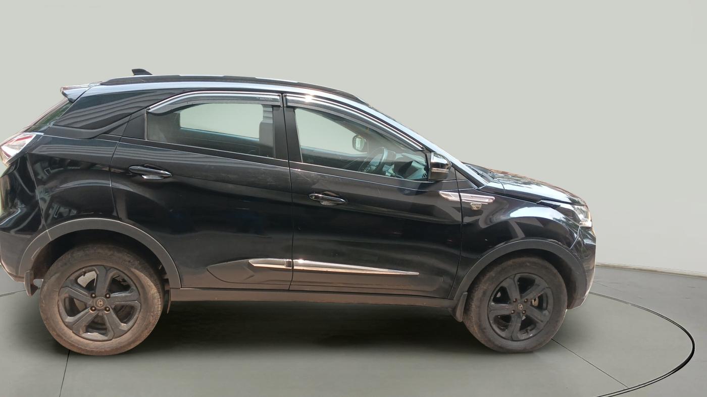 2022 Tata NEXON XZA PLUS (PREMIUM) DIESEL DARK EDITION, Diesel, Automatic, 62,188 km, exterior
