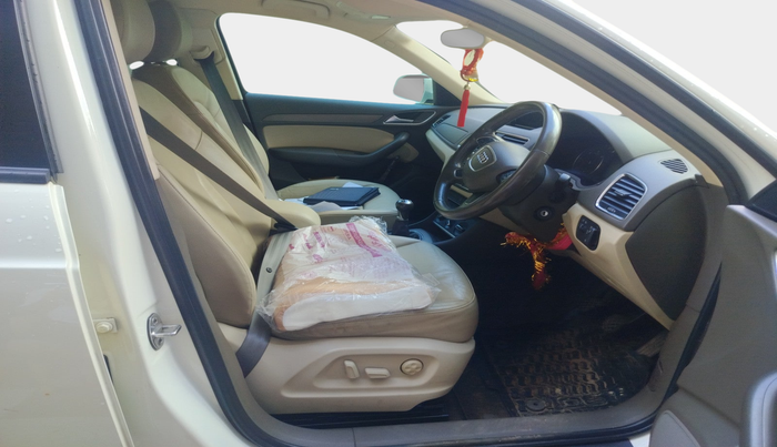 2013 Audi Q3 2.0 TDI, Diesel, Automatic, 61,508 km, interior