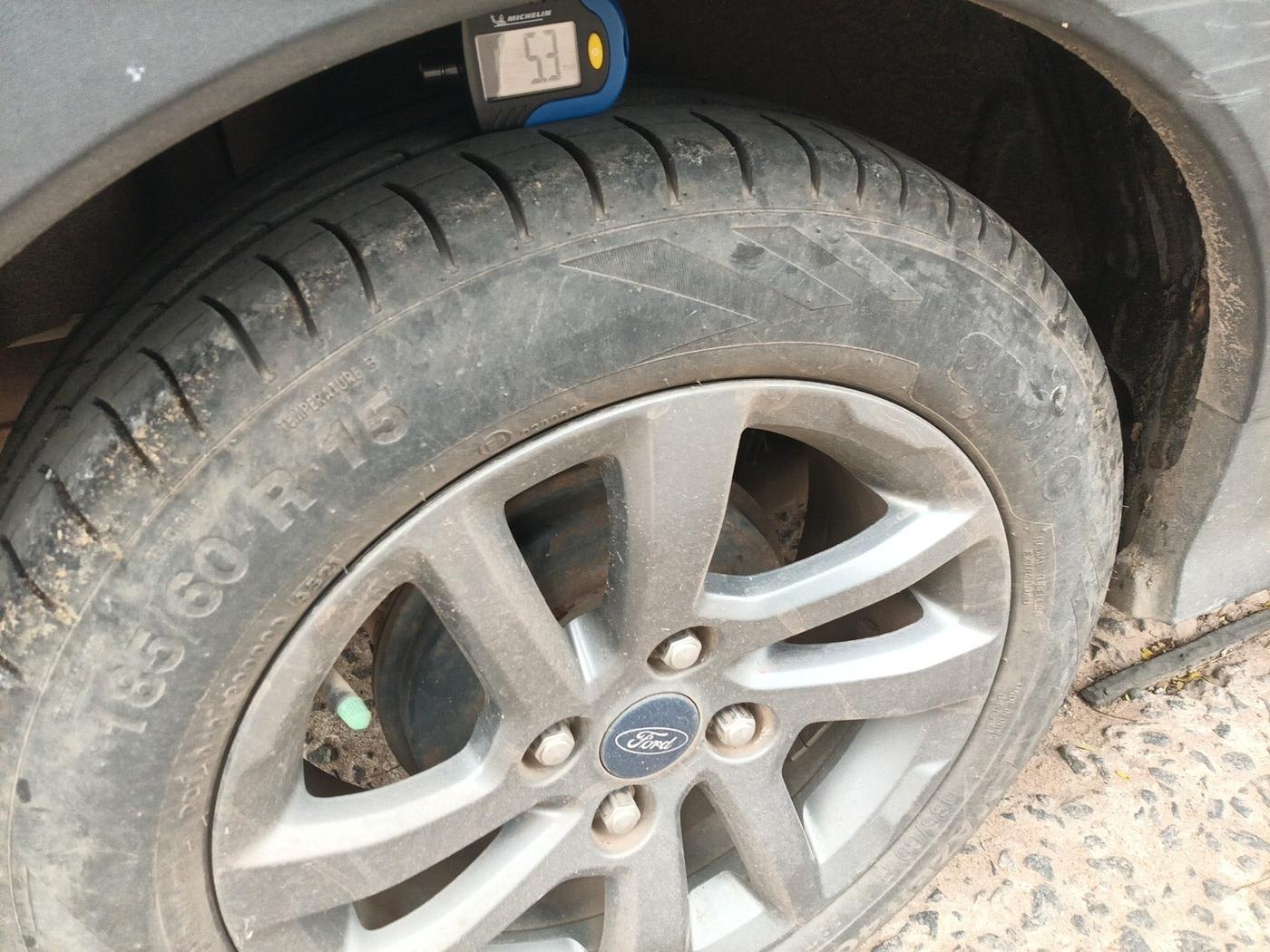 2019 Ford FREESTYLE TITANIUM 1.2 PETROL, Petrol, Manual, 76,629 km, tyre