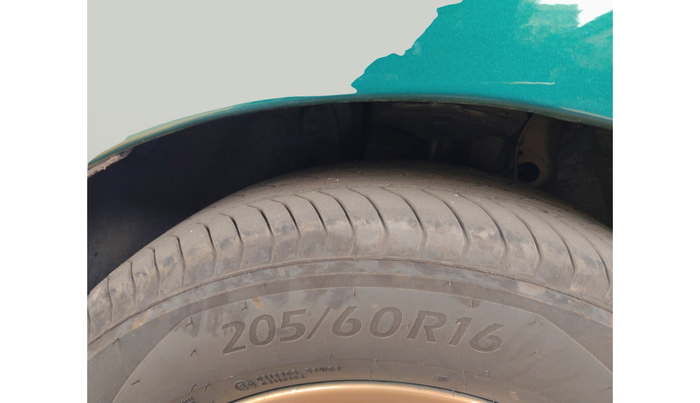 2015 Skoda Octavia ELEGANCE 1.8 TSI AT, Petrol, Automatic, 38,480 km, tyre