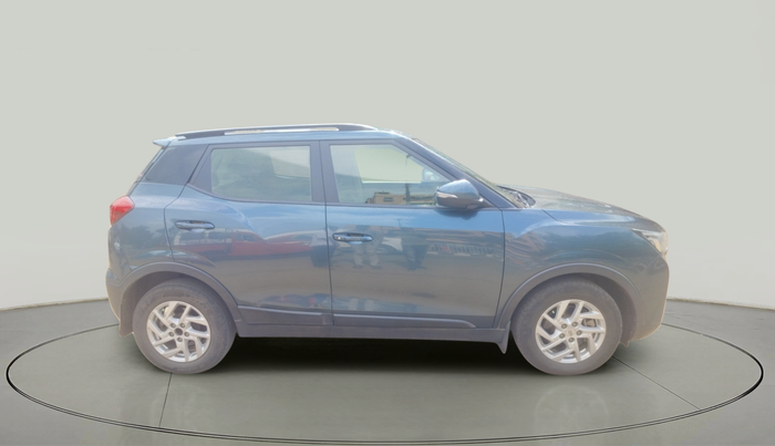 2022 Mahindra XUV300 W8 1.5 DIESEL, Diesel, Manual, 1,03,299 km, exterior