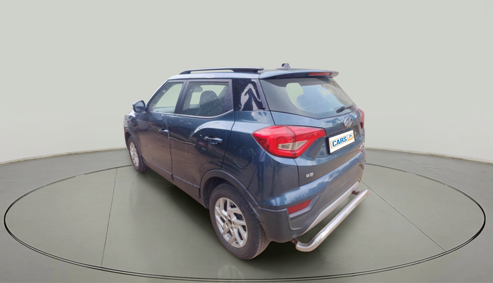 2022 Mahindra XUV300 W8 1.5 DIESEL, Diesel, Manual, 1,03,299 km, exterior