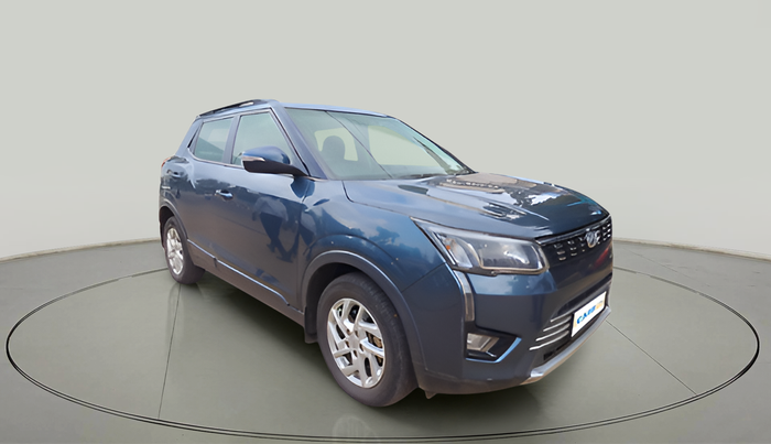 2022 Mahindra XUV300 W8 1.5 DIESEL, Diesel, Manual, 1,03,299 km, exterior