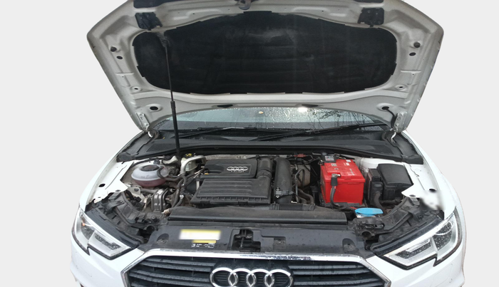 2018 Audi A3 35 TFSI TECHNOLOGY, Petrol, Automatic, 65,000 km, exterior