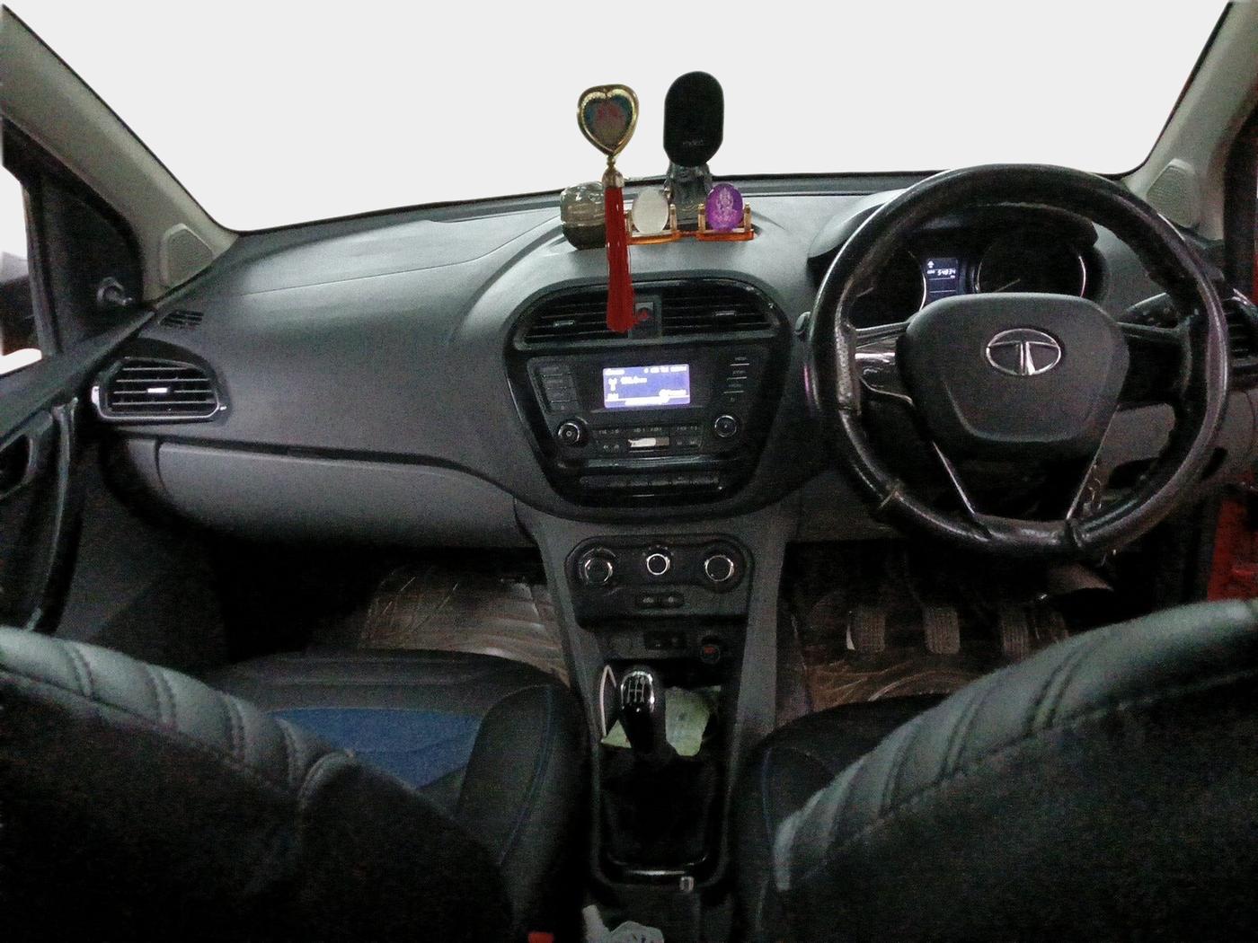 2018 Tata TIGOR XM PETROL, Petrol, Manual, 56,200 km, interior