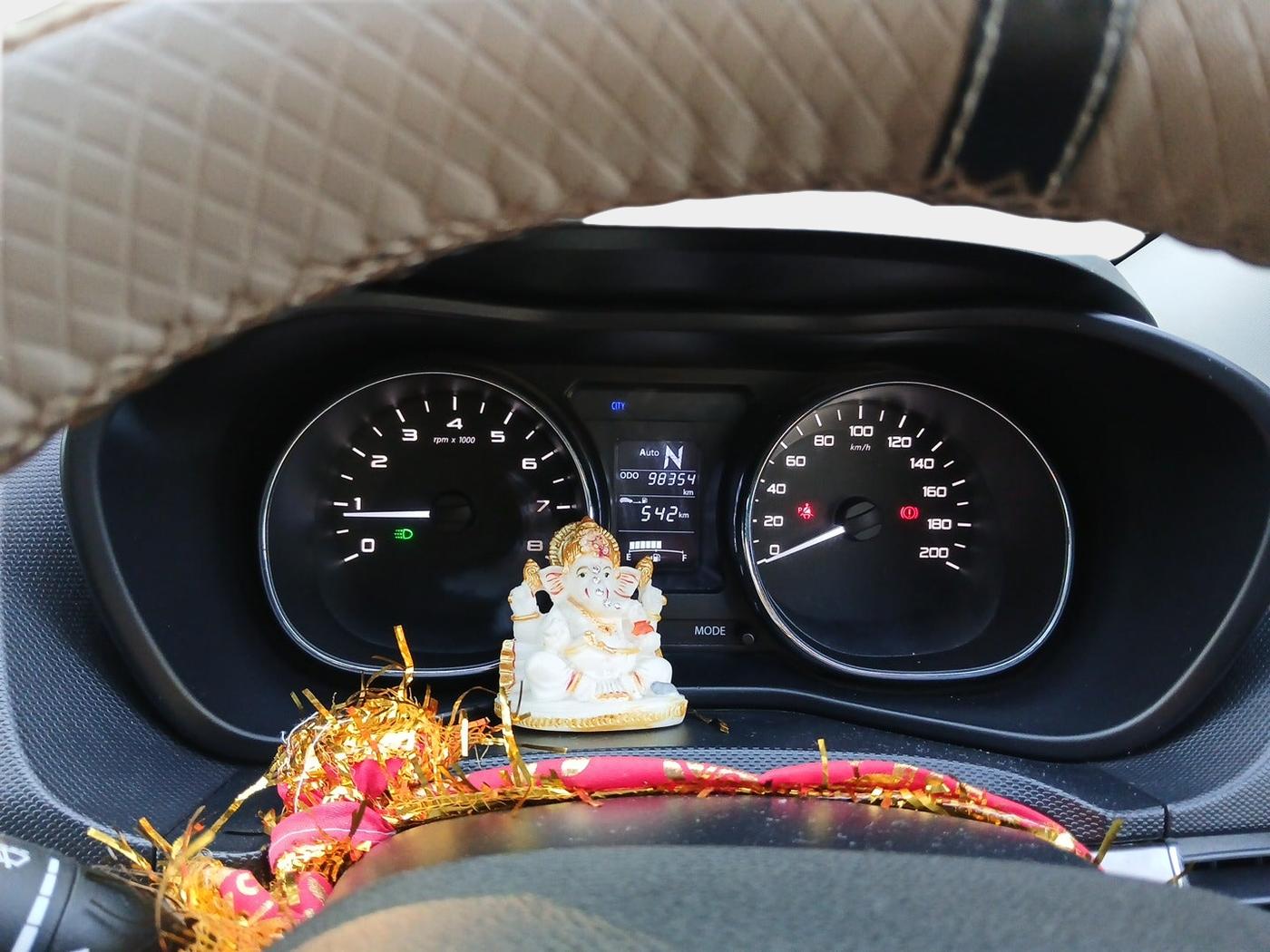 2019 Tata NEXON XZA PLUS DIESEL, Diesel, Automatic, 98,354 km, interior