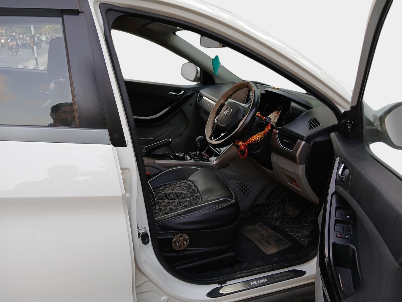2019 Tata NEXON XZA PLUS DIESEL, Diesel, Automatic, 98,354 km, interior