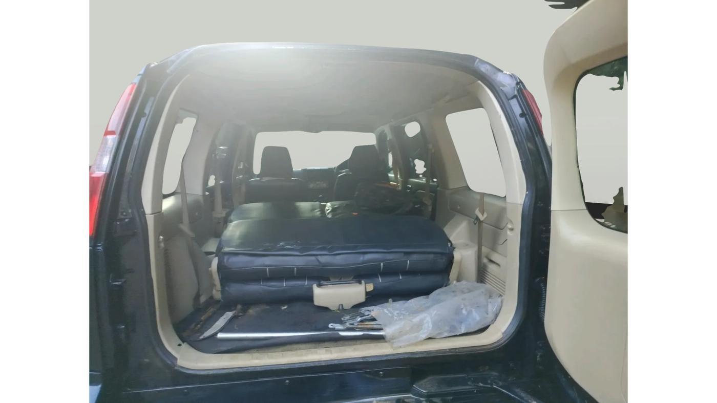 2009 Ford Endeavour 2.5L 4X2 MT, Diesel, Manual, 1,53,119 km, exterior