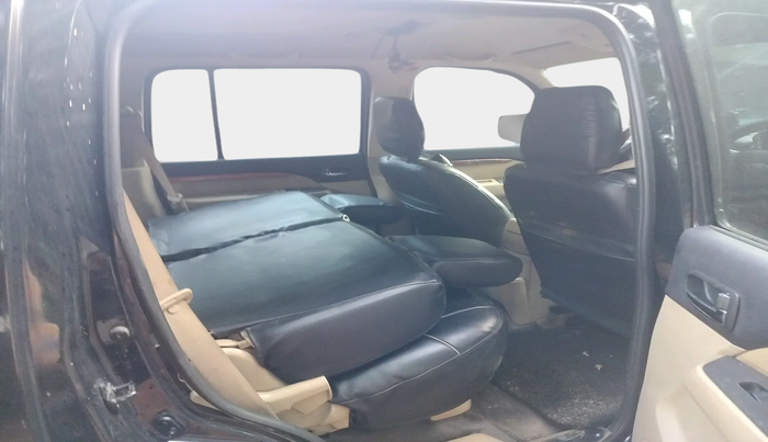 2009 Ford Endeavour 2.5L 4X2 MT, Diesel, Manual, 1,53,119 km, interior