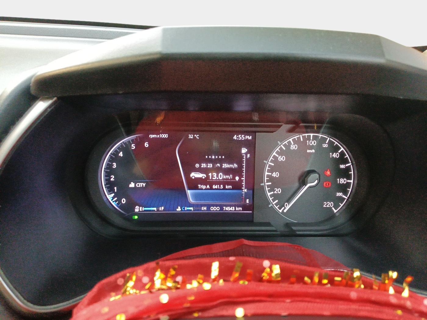 2021 Tata Harrier XZ PLUS 2.0L, Diesel, Manual, 82,000 km, interior