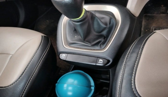 2019 Hyundai NEW SANTRO ERA, Petrol, Manual, 44,374 km, interior