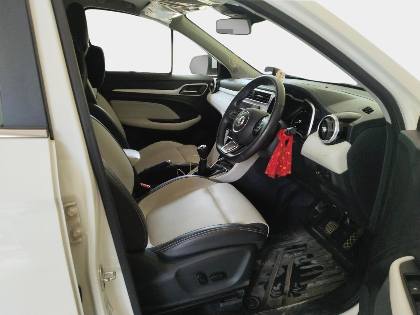 2022 MG ASTOR SHARP 1.5 MT, Petrol, Manual, 17,212 km, interior