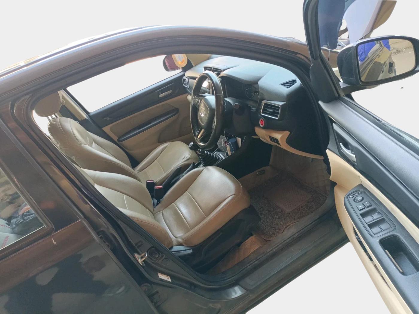 2021 Honda Amaze 1.2L I-VTEC V, Petrol, Manual, 33,209 km, interior