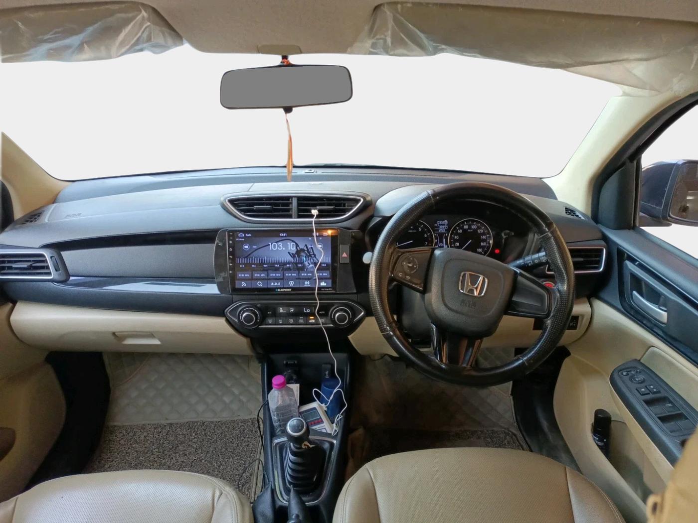 2021 Honda Amaze 1.2L I-VTEC V, Petrol, Manual, 33,209 km, interior