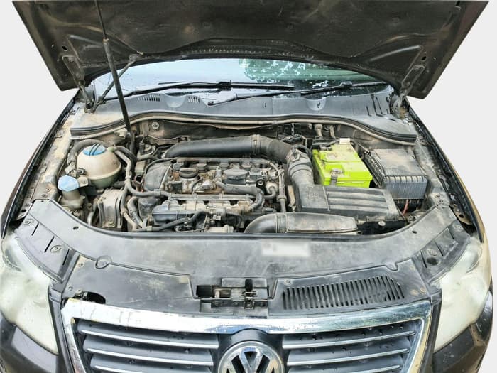 2010 Volkswagen Passat 1.8L TSI, Petrol, Manual, 79,653 km, exterior