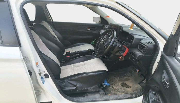 2024 Maruti Swift VXI CNG, Petrol, Manual, 25,214 km, interior
