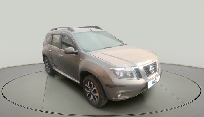 2016 Nissan Terrano XL (D), Diesel, Manual, 2,11,446 km, exterior