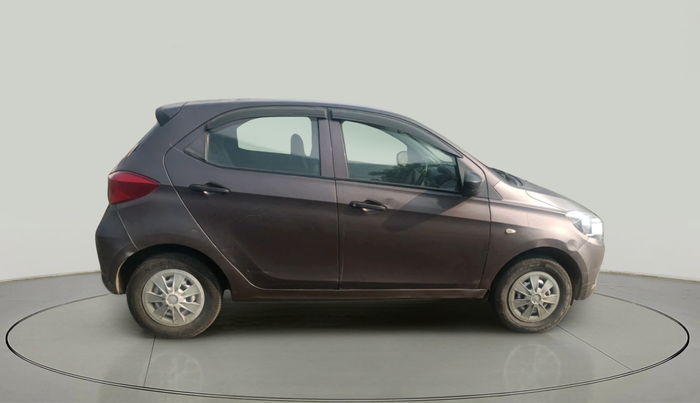 2017 Tata Tiago XE PETROL, Petrol, Manual, 98,372 km, exterior