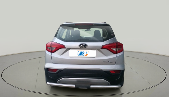 2022 Mahindra XUV300 W4 1.2 PETROL, Petrol, Manual, 32,557 km, exterior