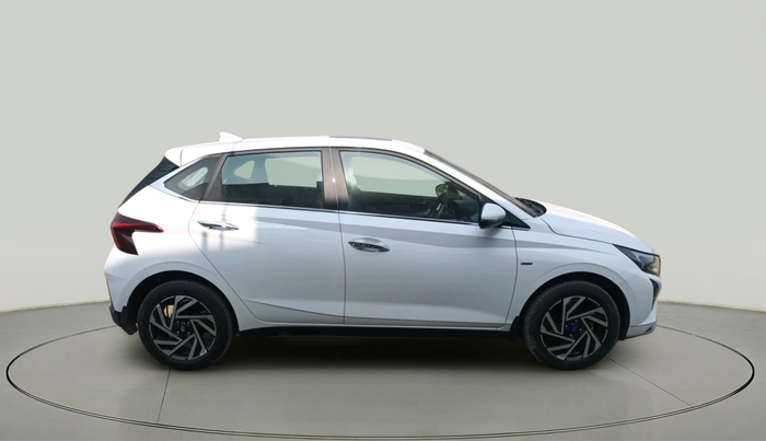 2024 Hyundai NEW I20 ASTA (O) 1.2 IVT, Petrol, Automatic, 10,331 km, exterior