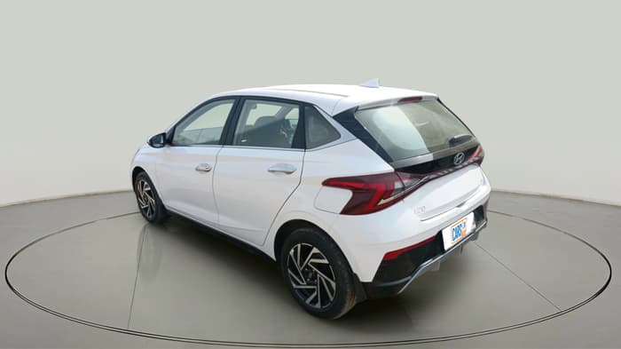2024 Hyundai NEW I20 ASTA (O) 1.2 IVT, Petrol, Automatic, 10,800 km, exterior