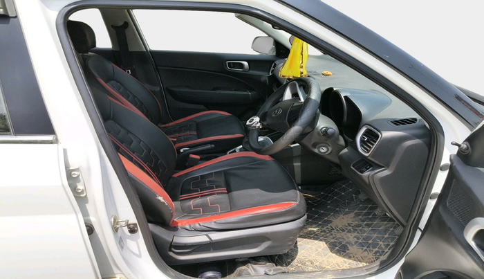 2021 Hyundai VENUE E 1.2, Petrol, Manual, 54,616 km, interior