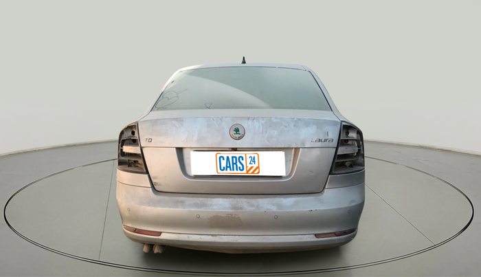 2011 Skoda Laura AMBIENTE 2.0 TDI CR MT, Diesel, Manual, 1,06,125 km, exterior