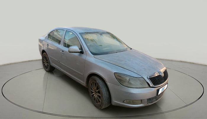 2011 Skoda Laura AMBIENTE 2.0 TDI CR MT, Diesel, Manual, 1,06,125 km, exterior