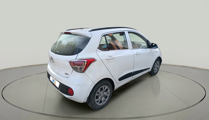 2019 Hyundai Grand i10 MAGNA 1.2 KAPPA VTVT, Petrol, Manual, 1,61,462 km, exterior