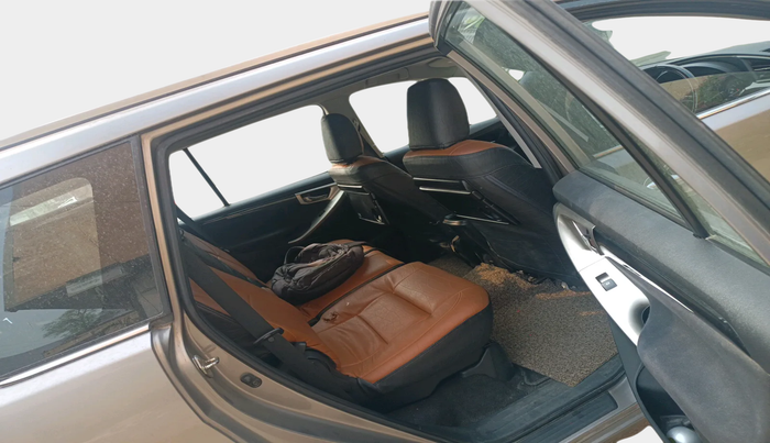 2016 Toyota Innova Crysta 2.4 VX 8 STR, Diesel, Manual, 1,13,230 km, interior