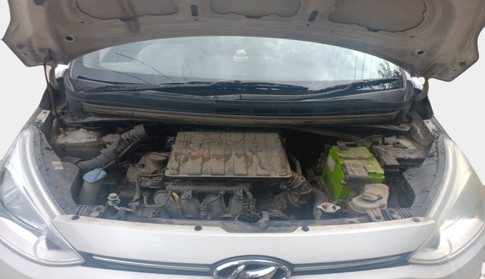 2016 Hyundai Grand i10 SPORTZ 1.2 KAPPA VTVT, Petrol, Manual, 1,39,395 km, exterior