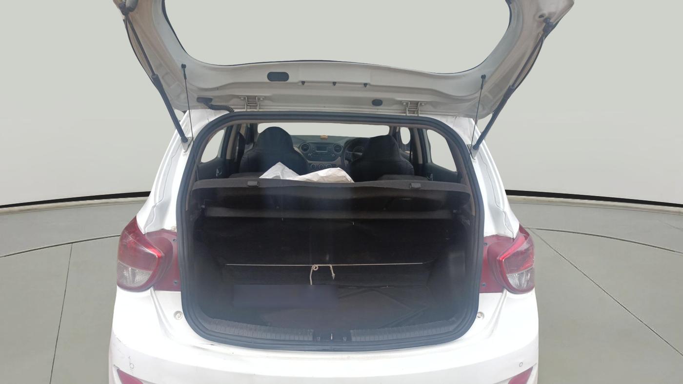2016 Hyundai Grand i10 SPORTZ 1.2 KAPPA VTVT, Petrol, Manual, 1,41,400 km, exterior
