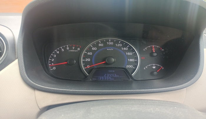 2016 Hyundai Grand i10 SPORTZ 1.2 KAPPA VTVT, Petrol, Manual, 1,39,395 km, interior