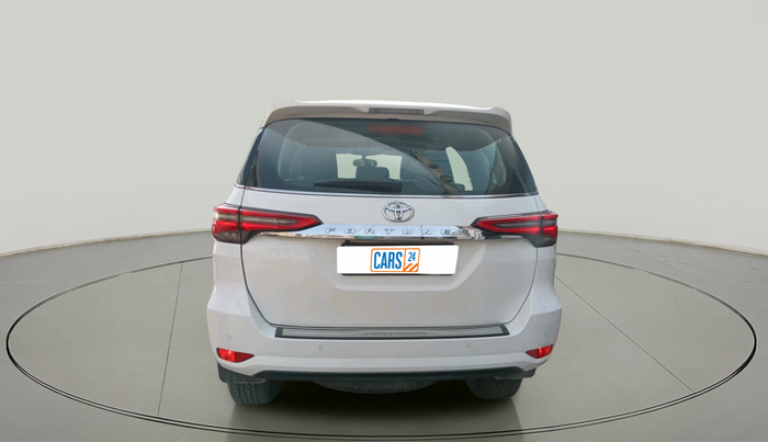 2023 Toyota Fortuner 4X2 AT 2.8 DIESEL, Diesel, Automatic, 25,266 km, exterior